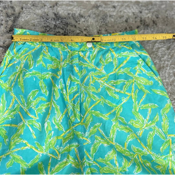 Lilly Pulitzer Vintage Bamboo Parrot High Waisted Bermuda Shorts Sz 4 - Picture 4 of 10